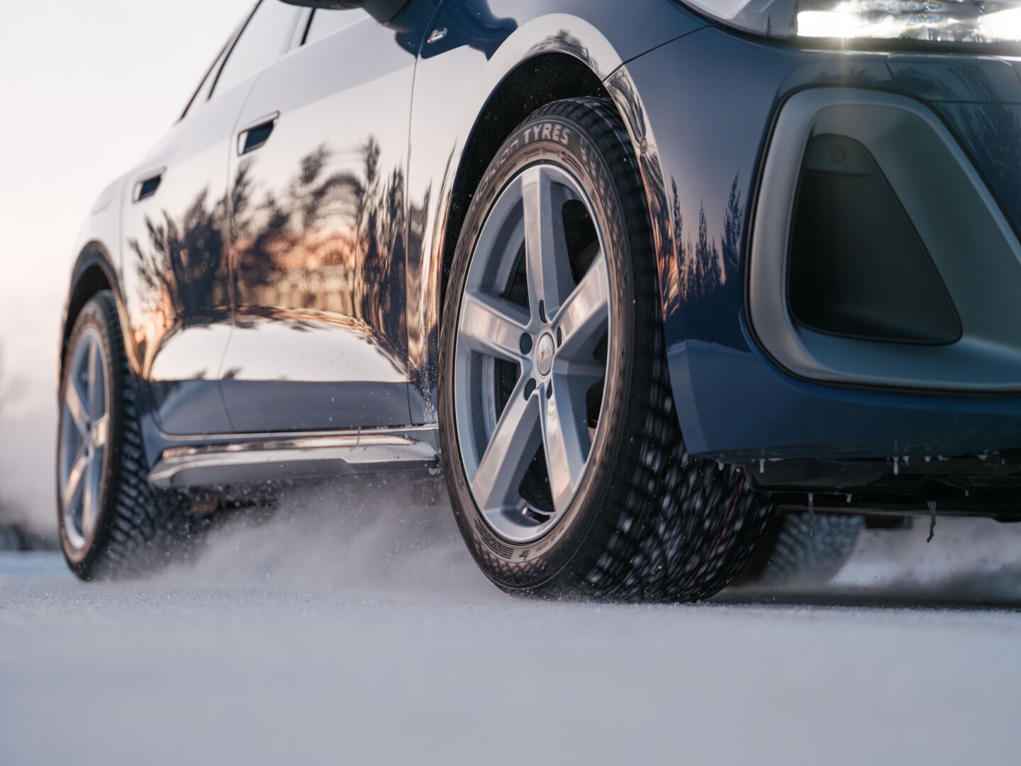 Nokian Tyres Hakkapeliitta 01 / Nokian Tyres
