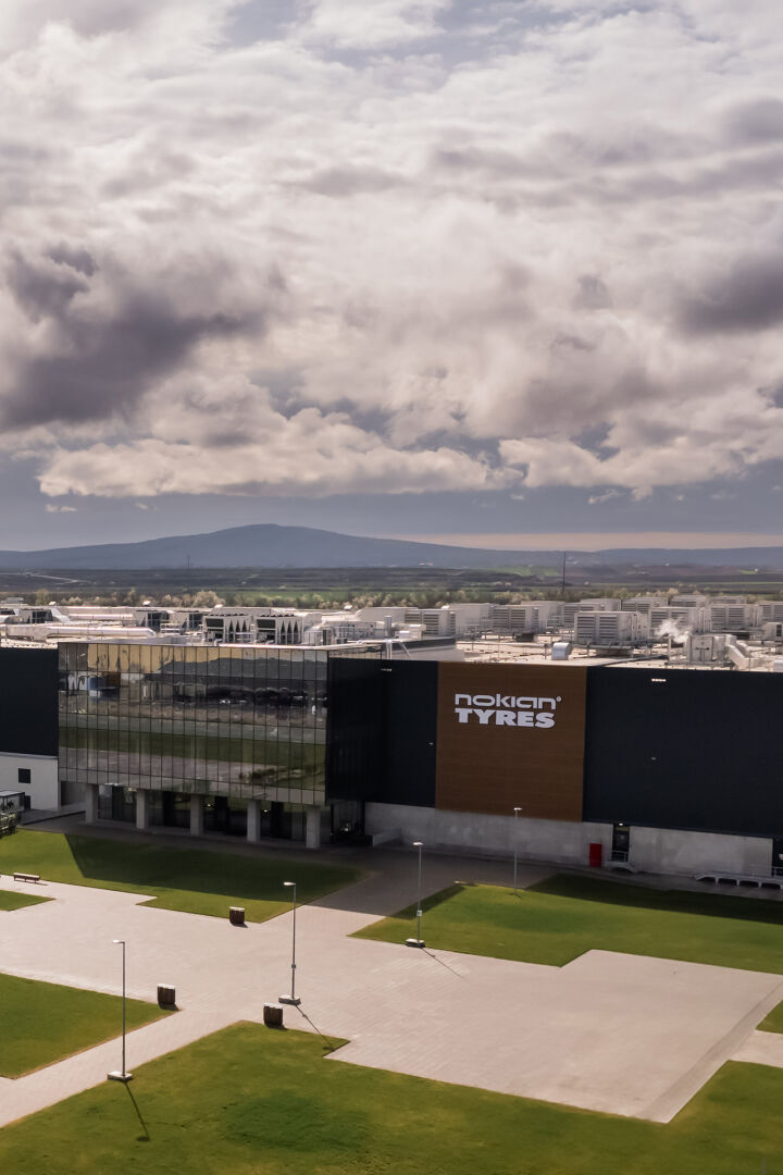 Nokian Tyres flags