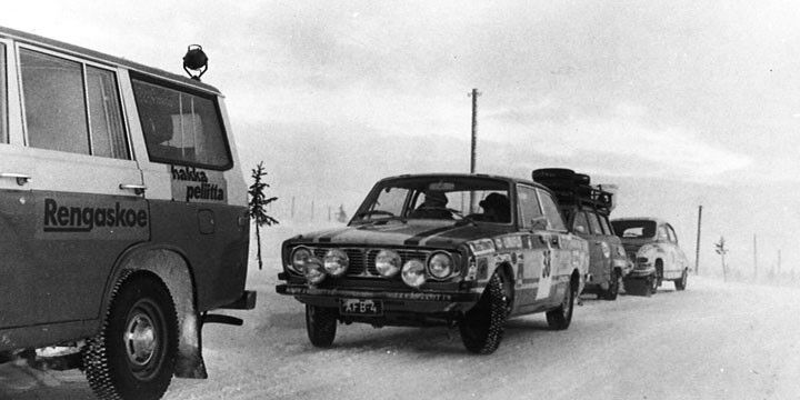 Cars test driving