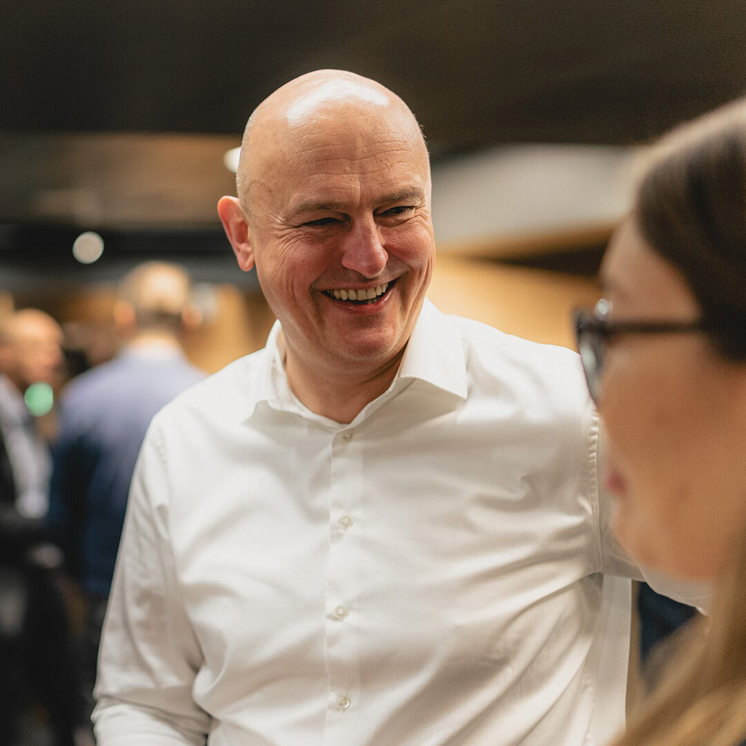 Nokian Renkaiden työntekijöitä tapahtumassa