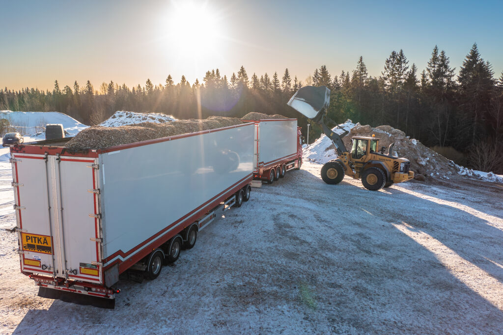 Nokian Tyres lanserer Nokian Tyres Hakkapeliitta Truck D2 for å gi grep, slitestyrke og stabilitet på vinterveier 