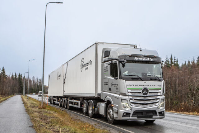 Joka sään suorituskyvyn uusi aikakausi – Nokian Renkaat lanseeraa vaihtuvien olosuhteiden Hakka Truck 2 -rengassarjan paremmalla pidolla ja kulutuskestävyydellä