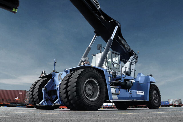 New stability for empty container handlers – Nokian Tyres adds new sizes to the Nokian HTS G2 tire family