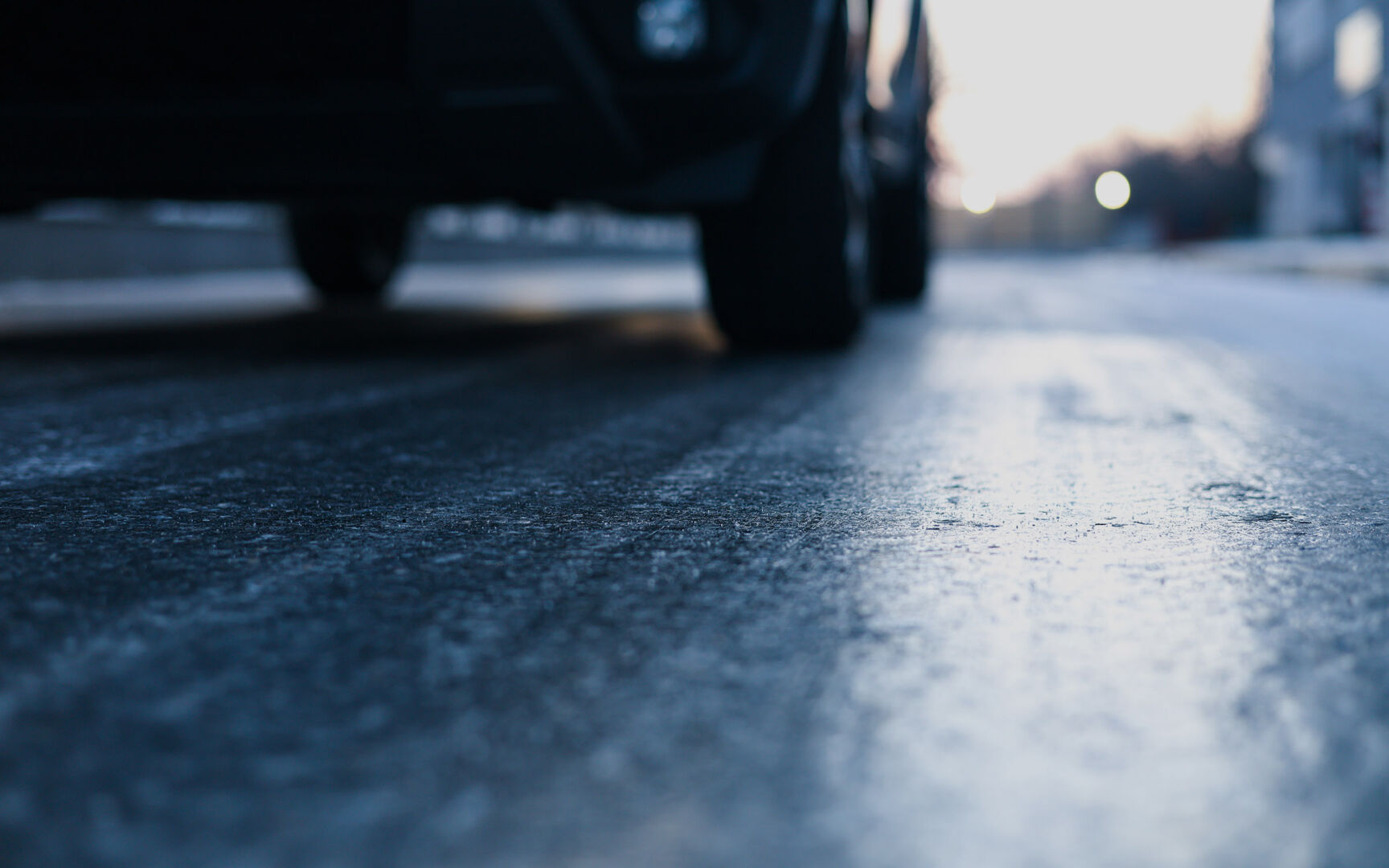 Nordman header with a car in a city